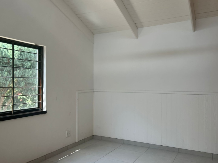 To Let 2 Bedroom Property for Rent in Constantia Western Cape